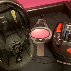 Baby carseat with mirror and baby girl bed suit